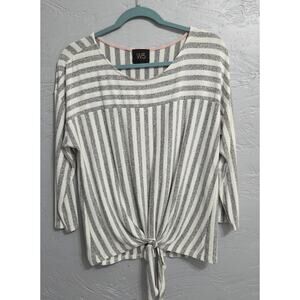 W5 Grey White Striped Woman's Top Size Medium